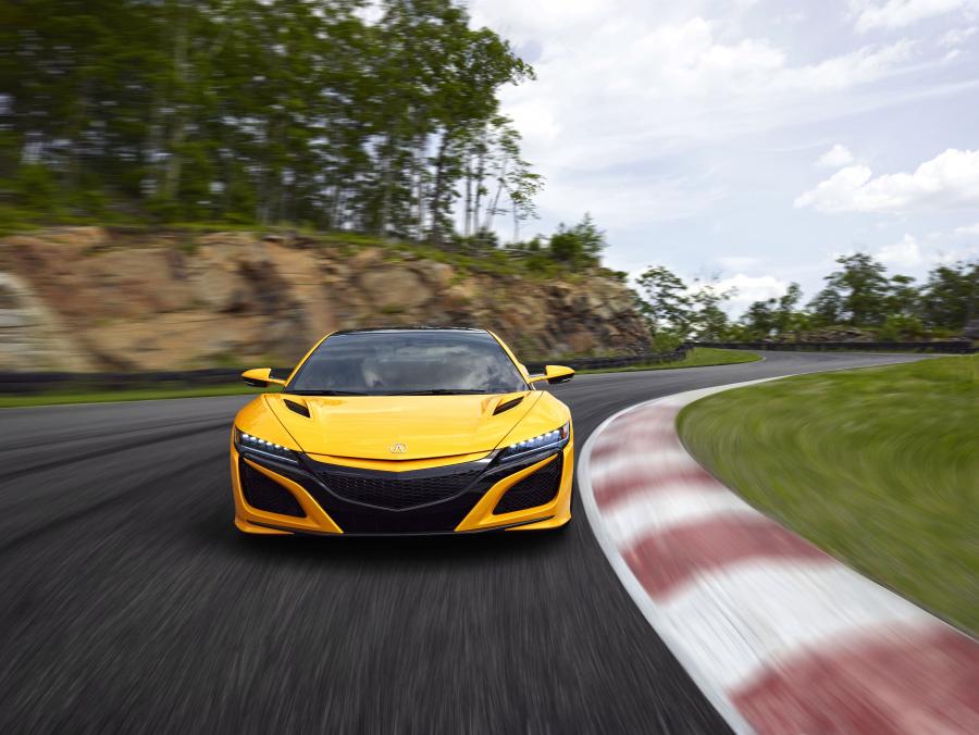  Acura NSX 2019 года  (фото 14 из 19)